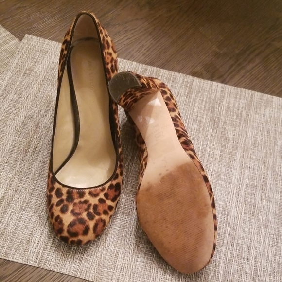 Ann Taylor Leopard Print Pumps - Picture 5 of 5
